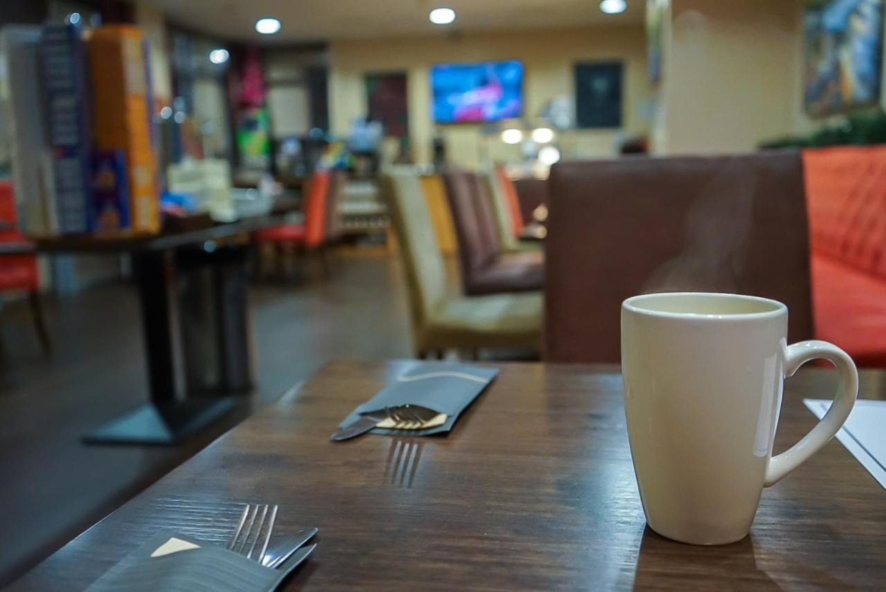 Belmore Court & Motel Enniskillen Ngoại thất bức ảnh